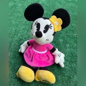 Rare Disney Minnie Mouse Plush